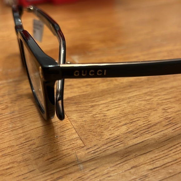 Gucci GG0126O - Picture 3 of 3